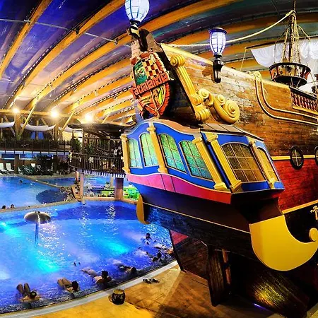 Tatralandia Romanticka Zahrada 345 בית אירוח